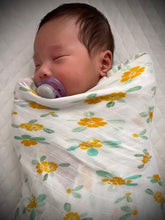Load image into Gallery viewer, Muslin Swaddle - Primrose